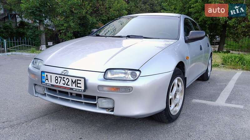 Mazda 323 (1997)