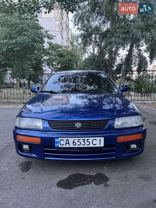 Mazda 323 (1997)
