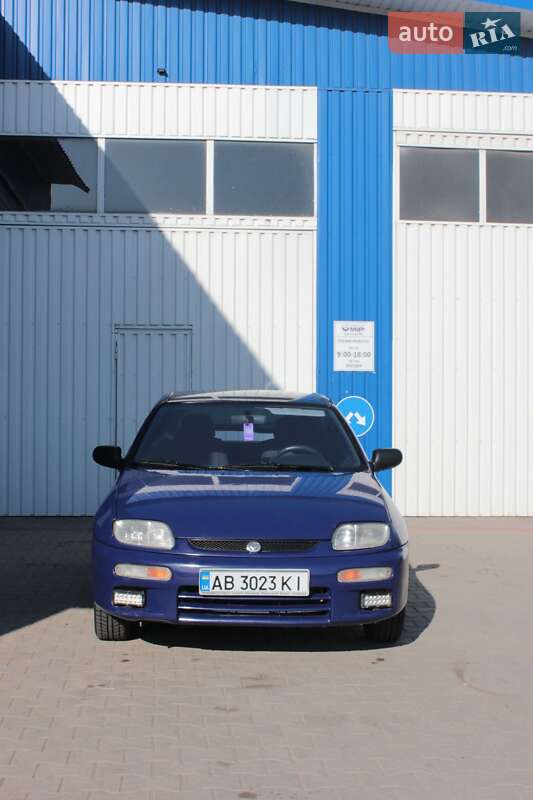Mazda 323 (1995)