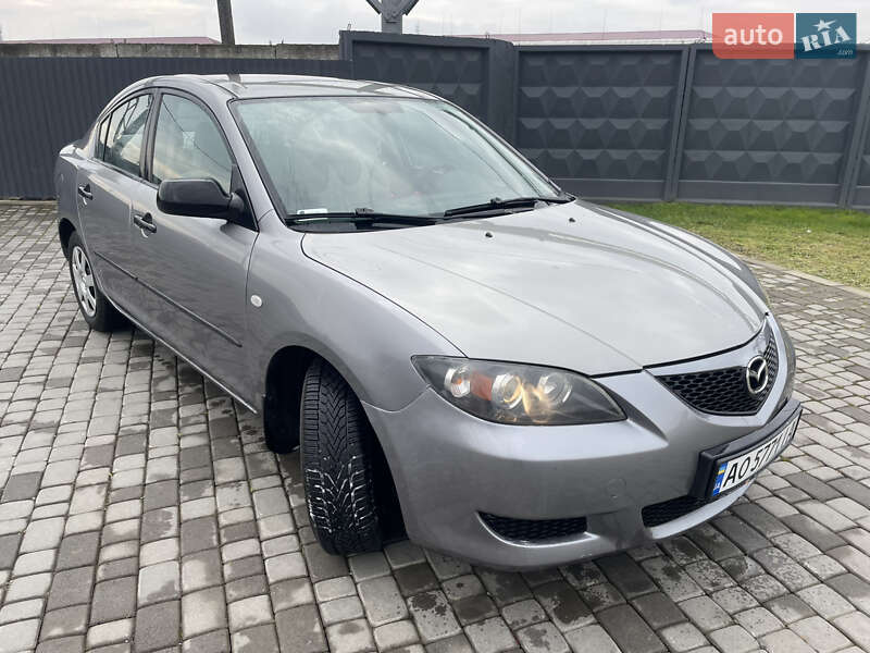 Mazda 3 (2005)
