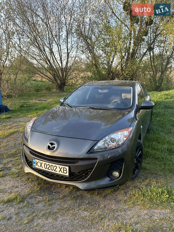 Mazda 3 (2012)