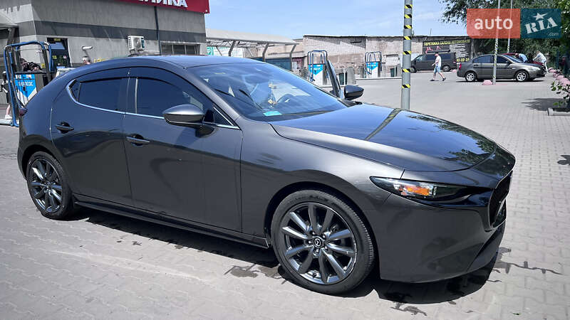 Mazda 3 (2021)