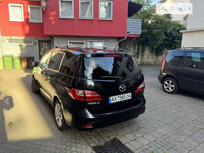 Mazda 5 (2011)