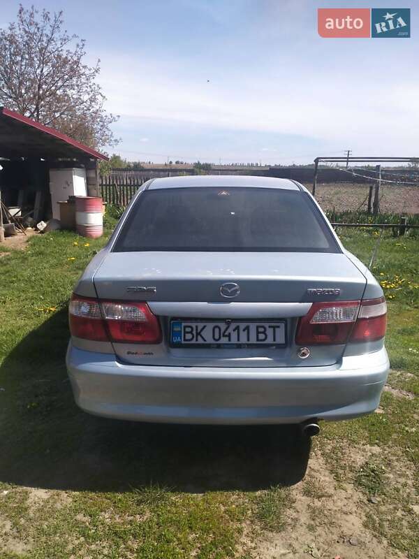 Mazda 626 (2000)