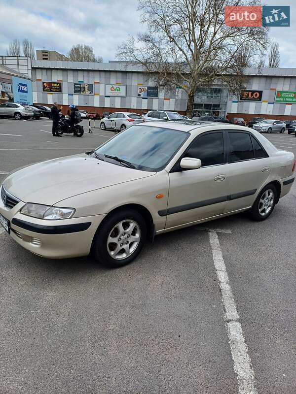 Mazda 626 (2001)