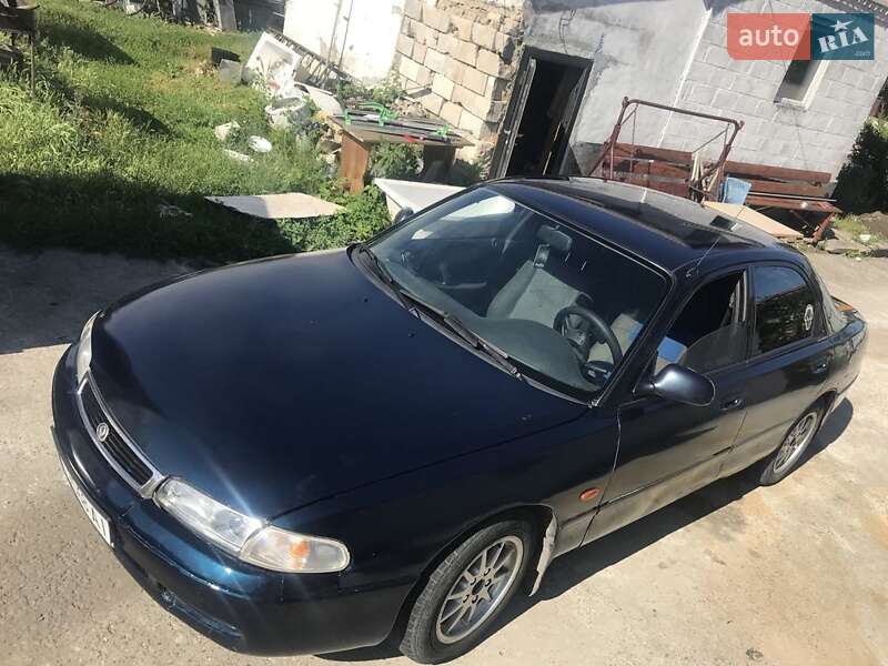 Mazda 626 (1996)