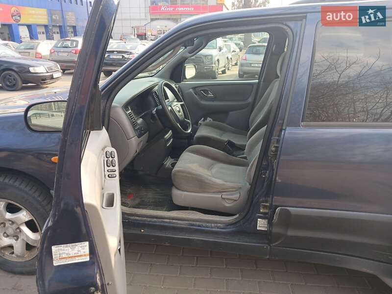 Mazda Tribute (2002)