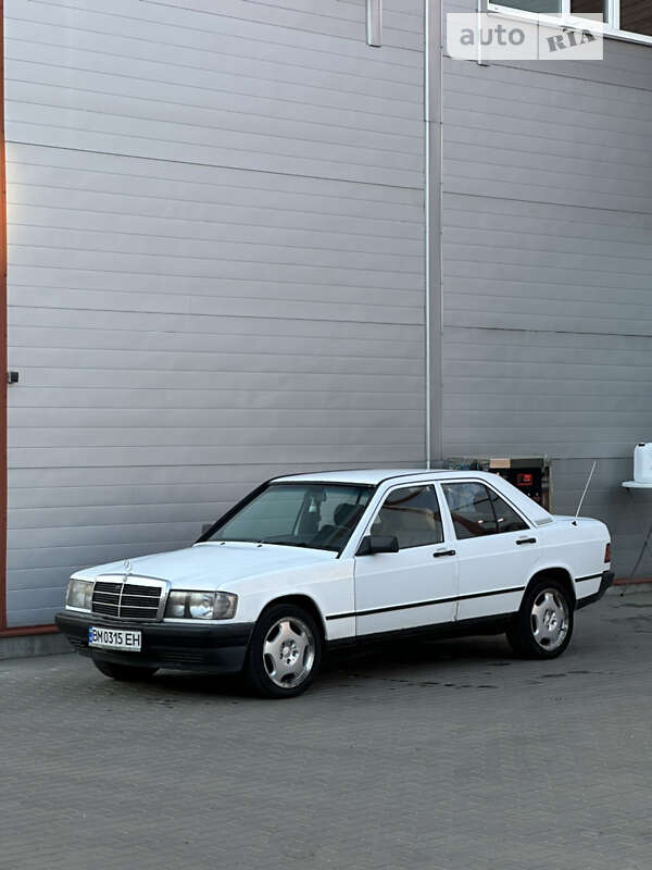 Mercedes-benz 190 (1987)
