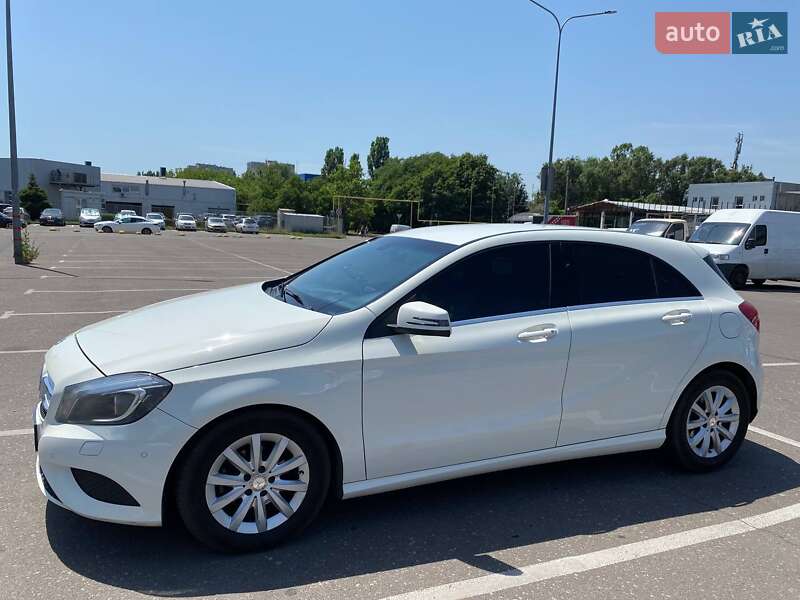 Mercedes-benz A-class (2012)
