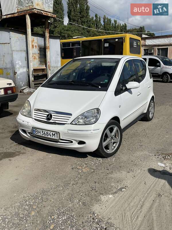 Mercedes-benz A 190 (2002)