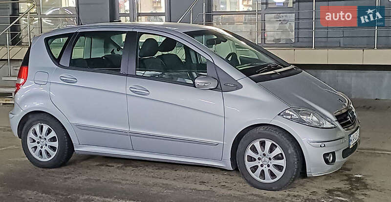Mercedes-benz A-class (2005)