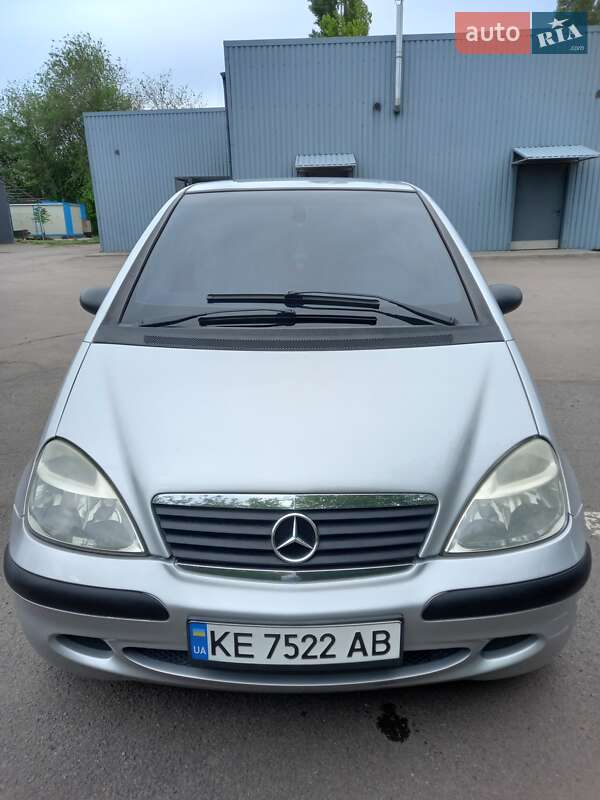 Mercedes-benz A-class (2002)