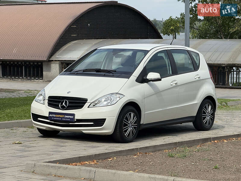 Mercedes-benz A-class (2010)
