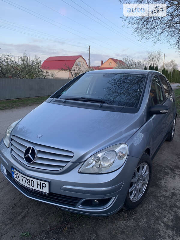 Mercedes-benz B 200 (2005)