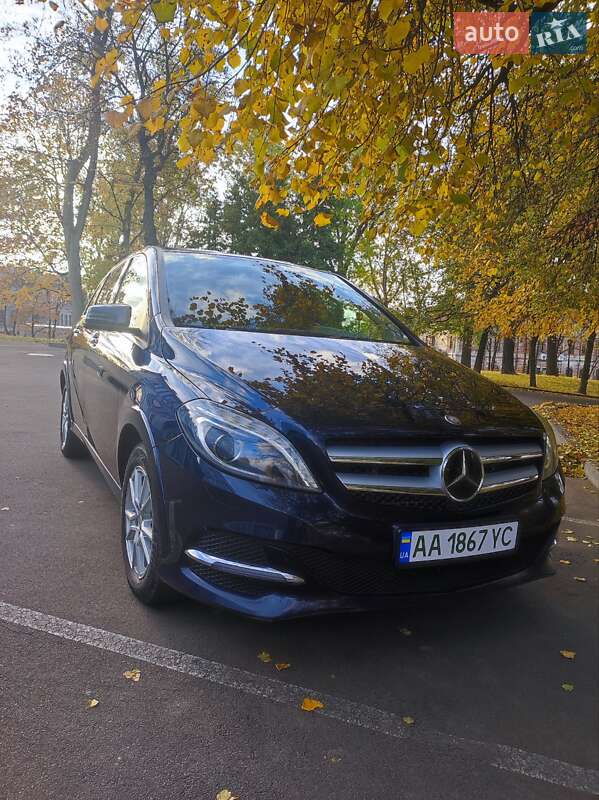 Mercedes-benz B 250e (2017)