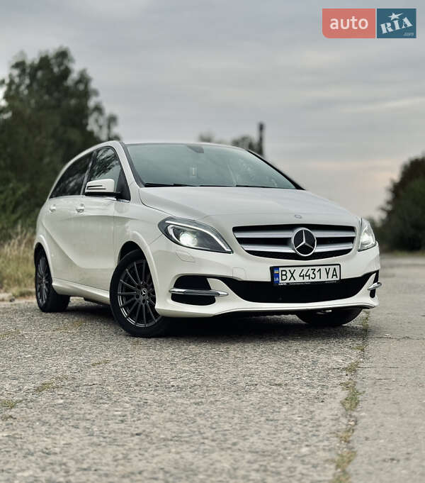 Mercedes-benz B 250e (2016)