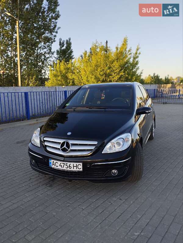 Mercedes-benz B-class (2005)