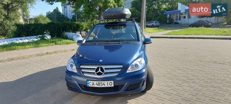 Mercedes-benz B-class (2009)