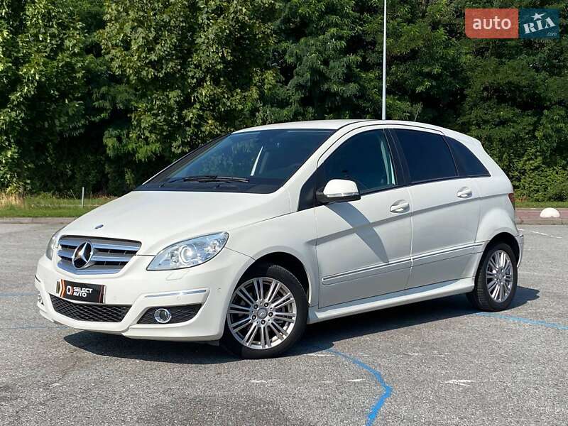 Mercedes-benz B-class (2011)