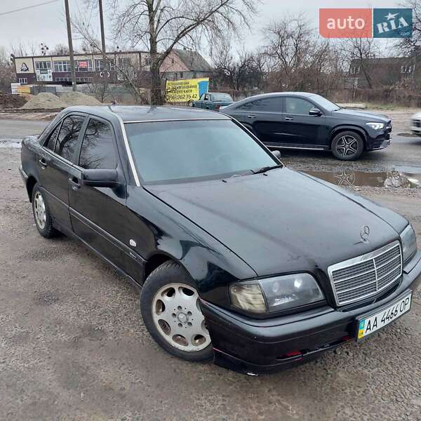 Mercedes-benz C-class (1999)