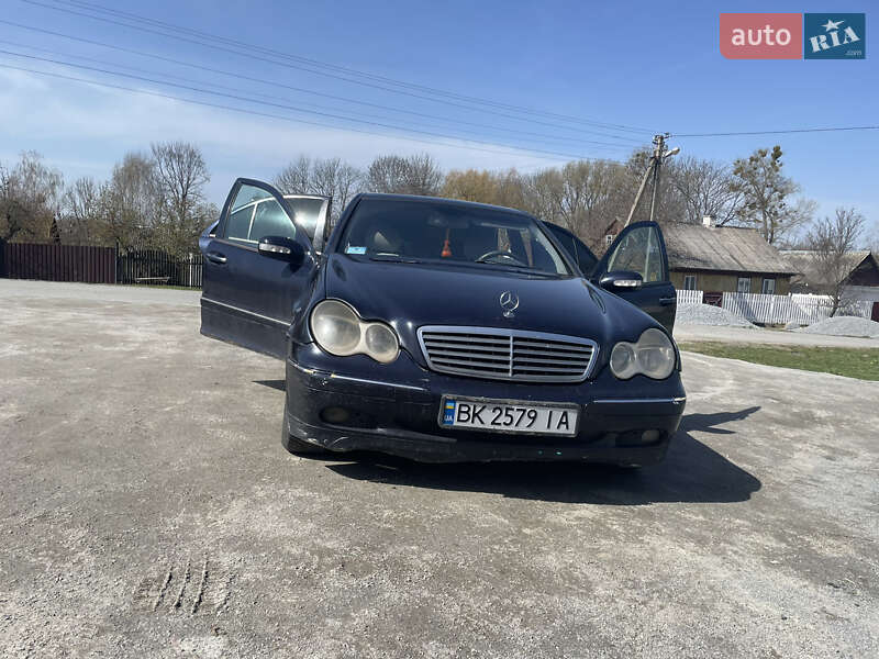 Mercedes-benz C-class (2001)