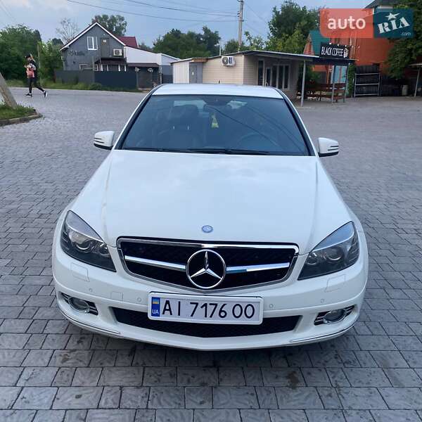 Mercedes-benz C-class (2009)
