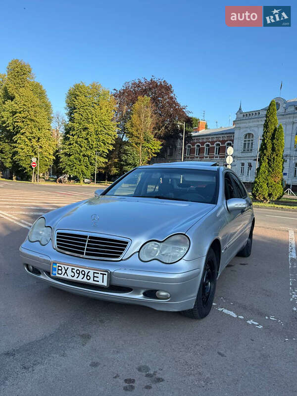 Mercedes-benz C-class (2002)