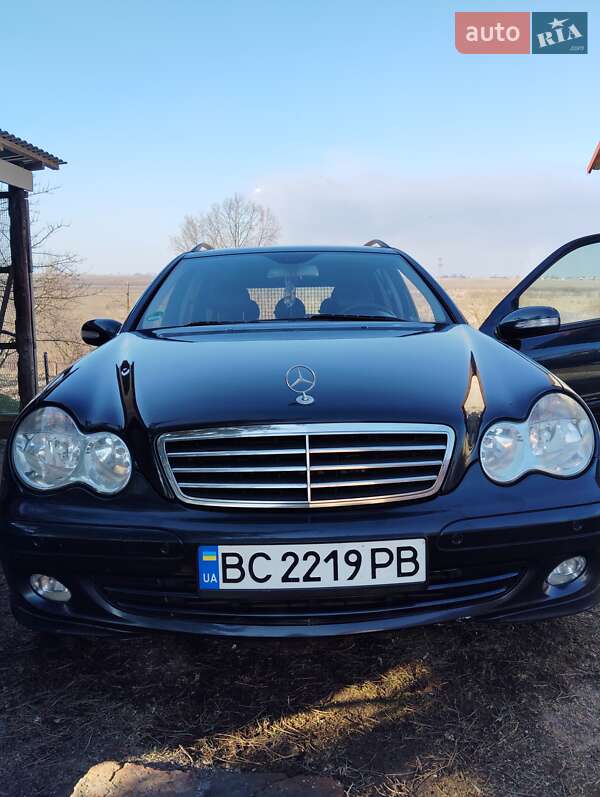 Mercedes-benz C-class (2004)