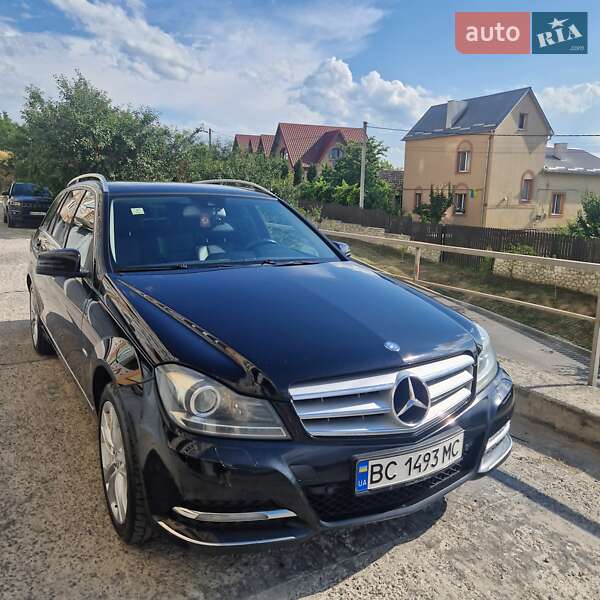 Mercedes-benz C-class (2012)