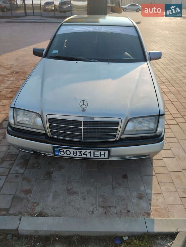Mercedes-benz C-class (1995)
