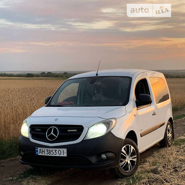 Mercedes-benz Citan (2014)