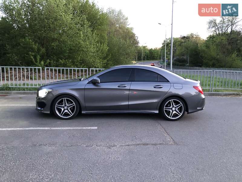 Mercedes-benz Cla-class (2015)
