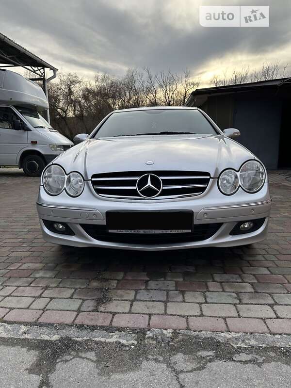Mercedes-benz Clk-class (2008)