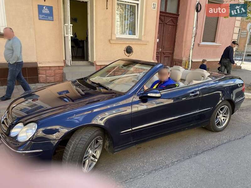Mercedes-benz Clk-class (2006)
