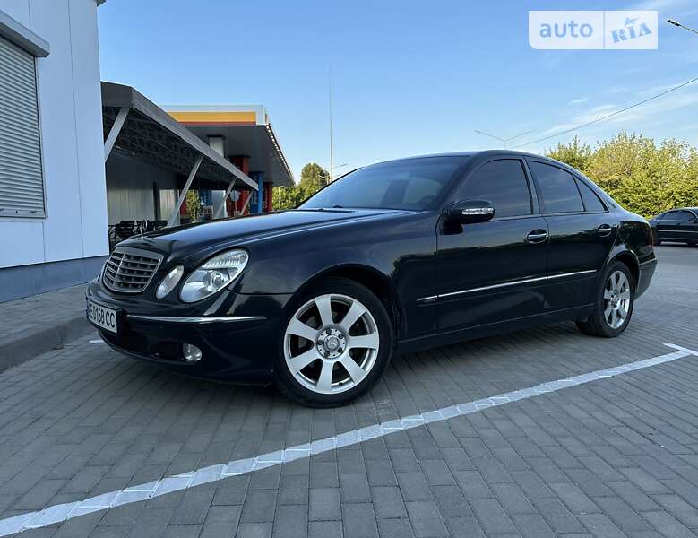 Mercedes-benz E 220 (2002)