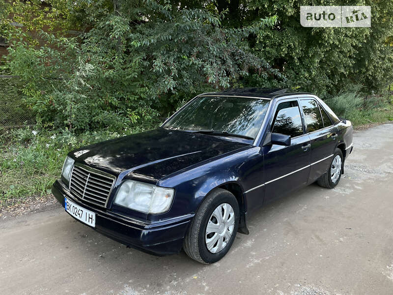 Mercedes-benz 124 (1995)