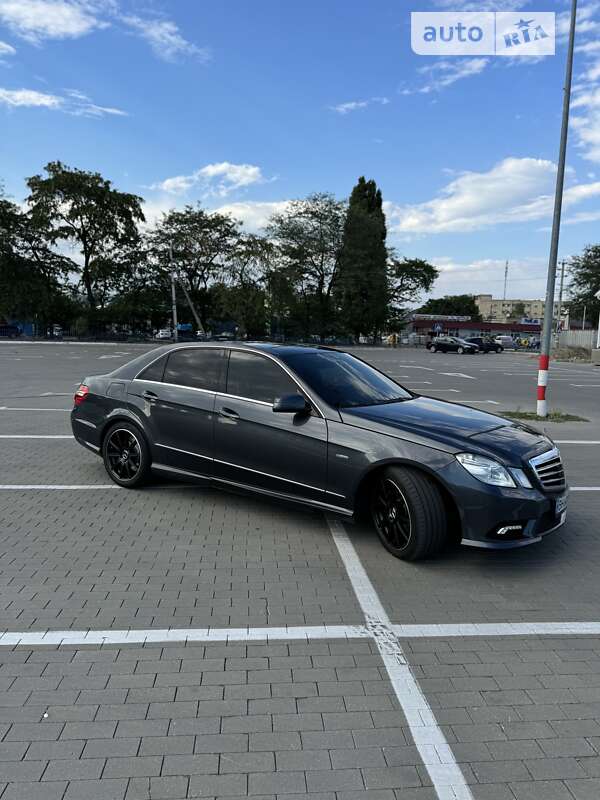 Mercedes-benz E 350 cdi (2010)