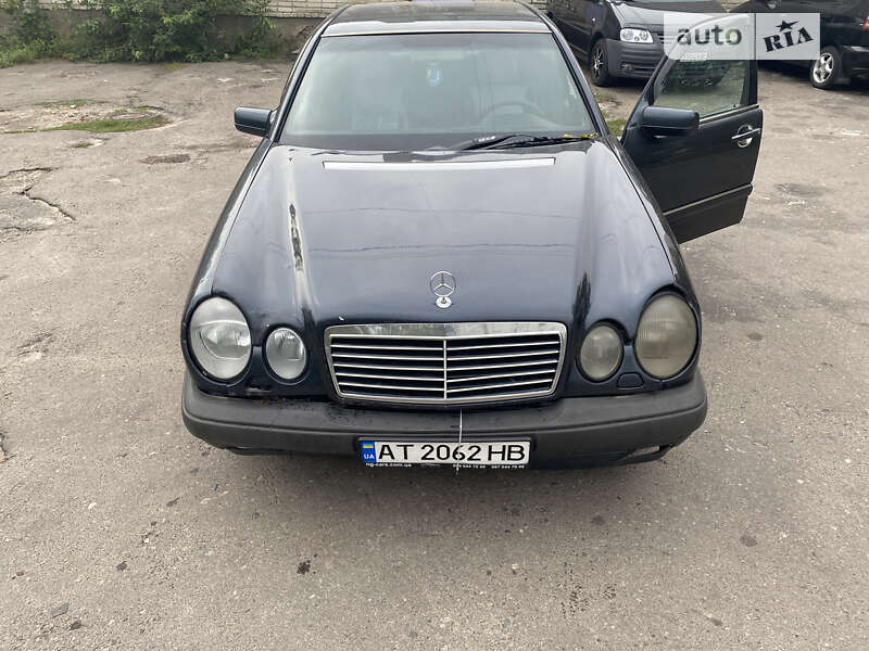 Mercedes-benz E 280 (1998)