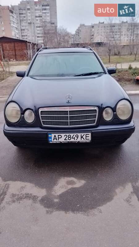 Mercedes-benz E-class (1999)
