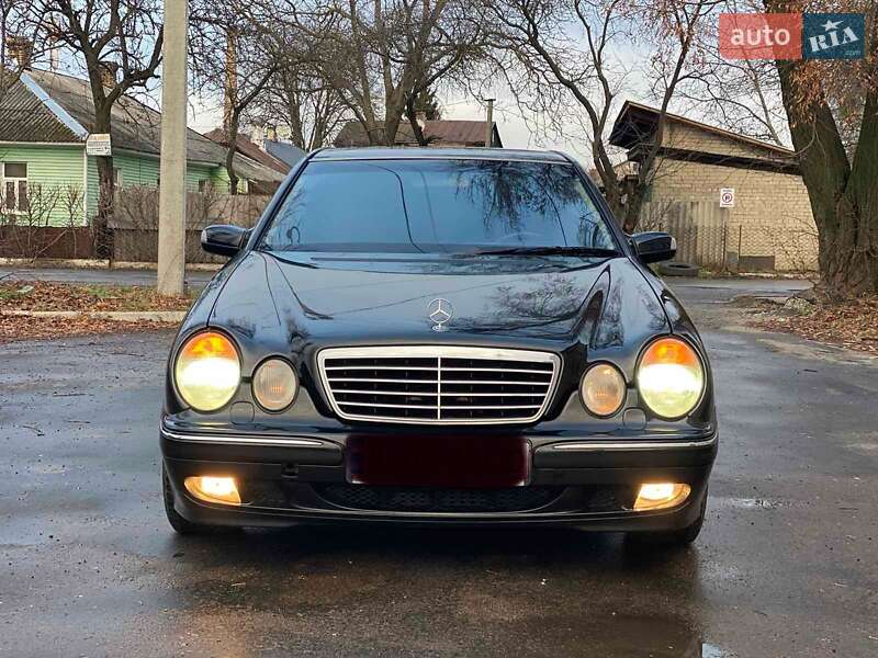 Mercedes-benz E-class (2000)