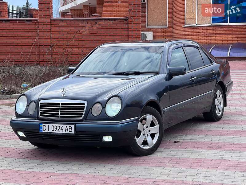 Mercedes-benz E-class (1996)