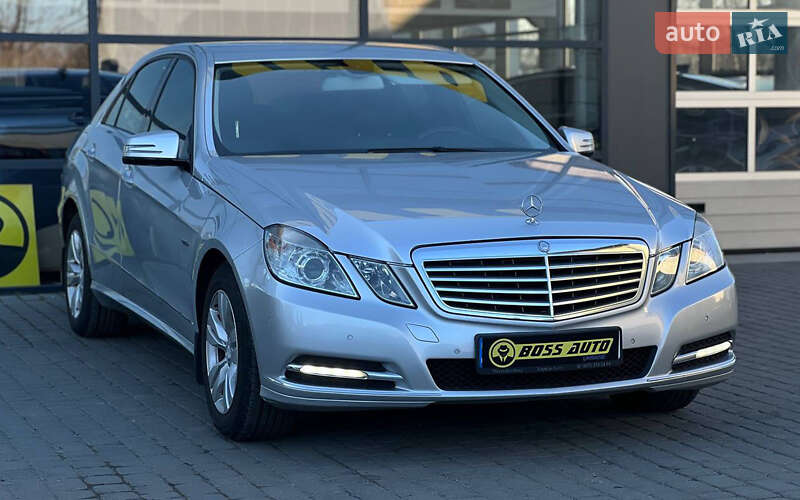 Mercedes-benz E-class (2012)