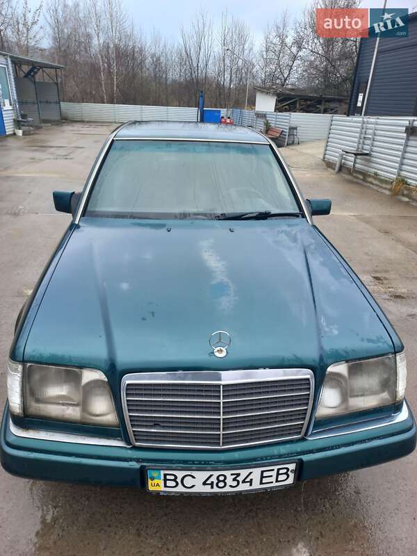 Mercedes-benz E-class (1995)