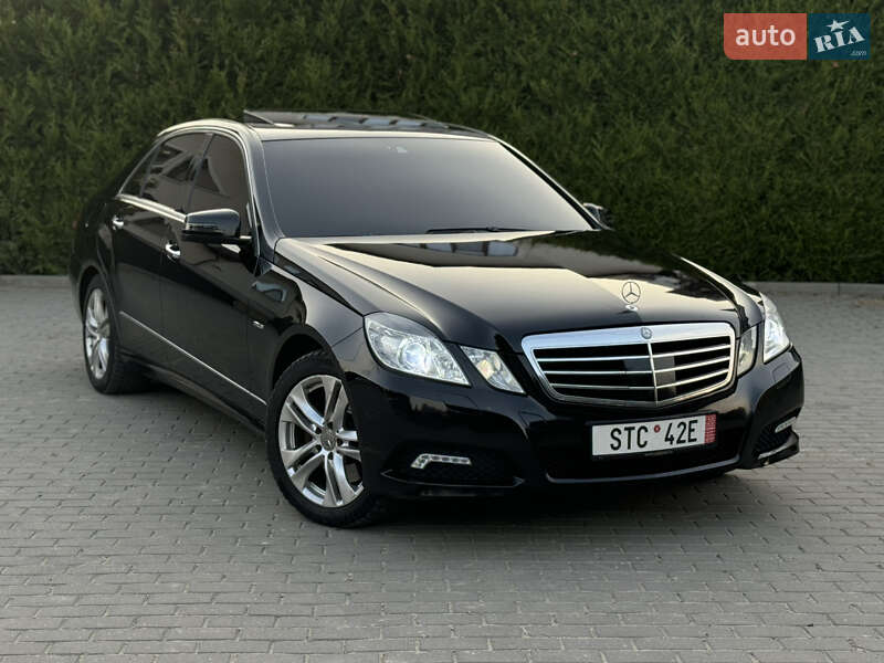 Mercedes-benz E-class (2009)