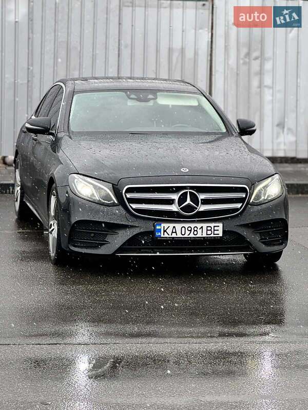 Mercedes-benz E-class (2018)
