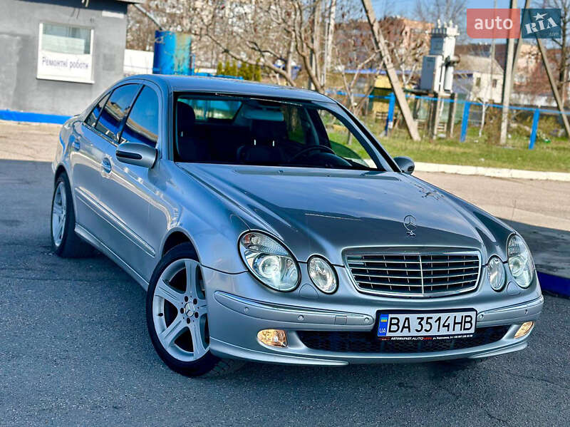 Mercedes-benz E-class (2004)
