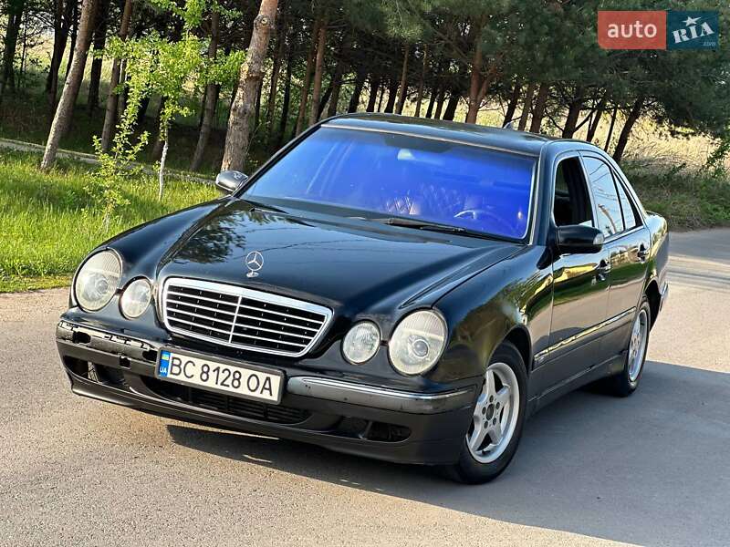 Mercedes-benz E-class (2000)