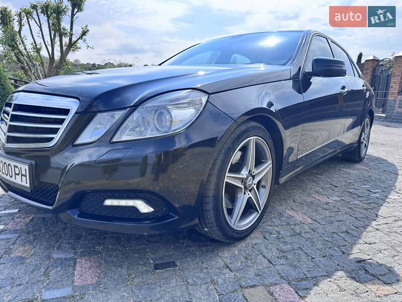 Mercedes-benz E-class (2009)