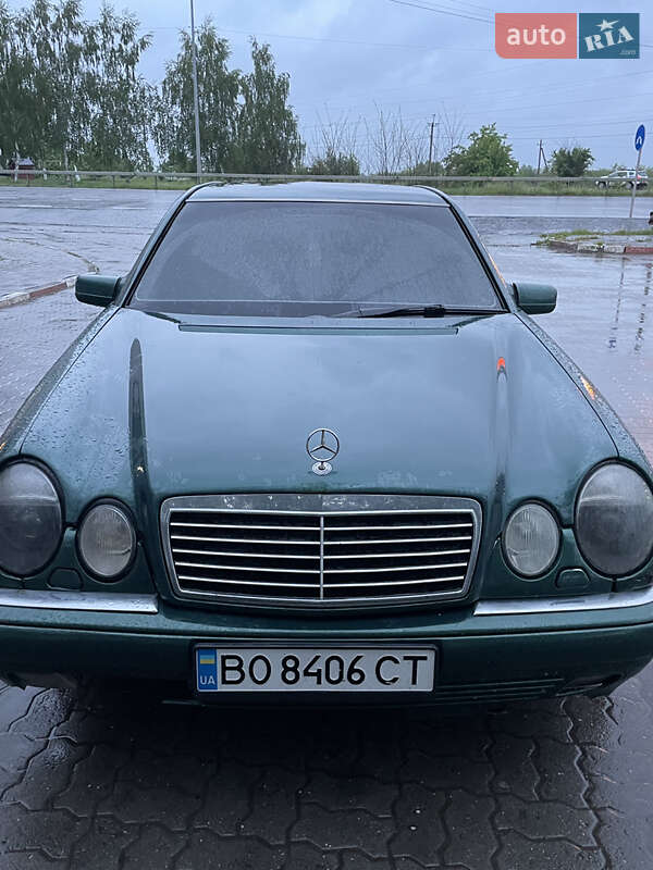 Mercedes-benz E-class (1997)