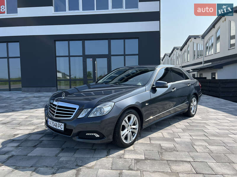 Mercedes-benz E-class (2010)
